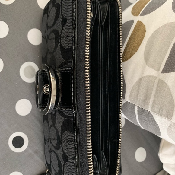 Coach bag & wallet - Picture 2 of 9